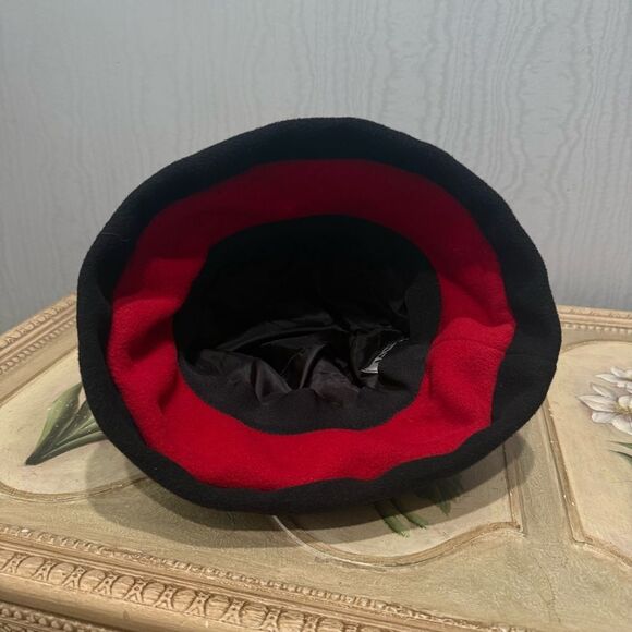 Peter James Wool Cashmere Blend Cloche Hat Black Red Trim - Picture 8 of 14